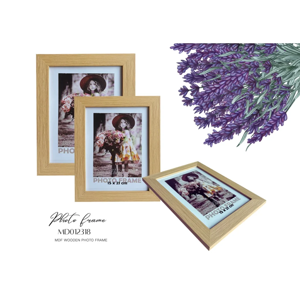 Golden Modern Plastic Frame 15x21cm